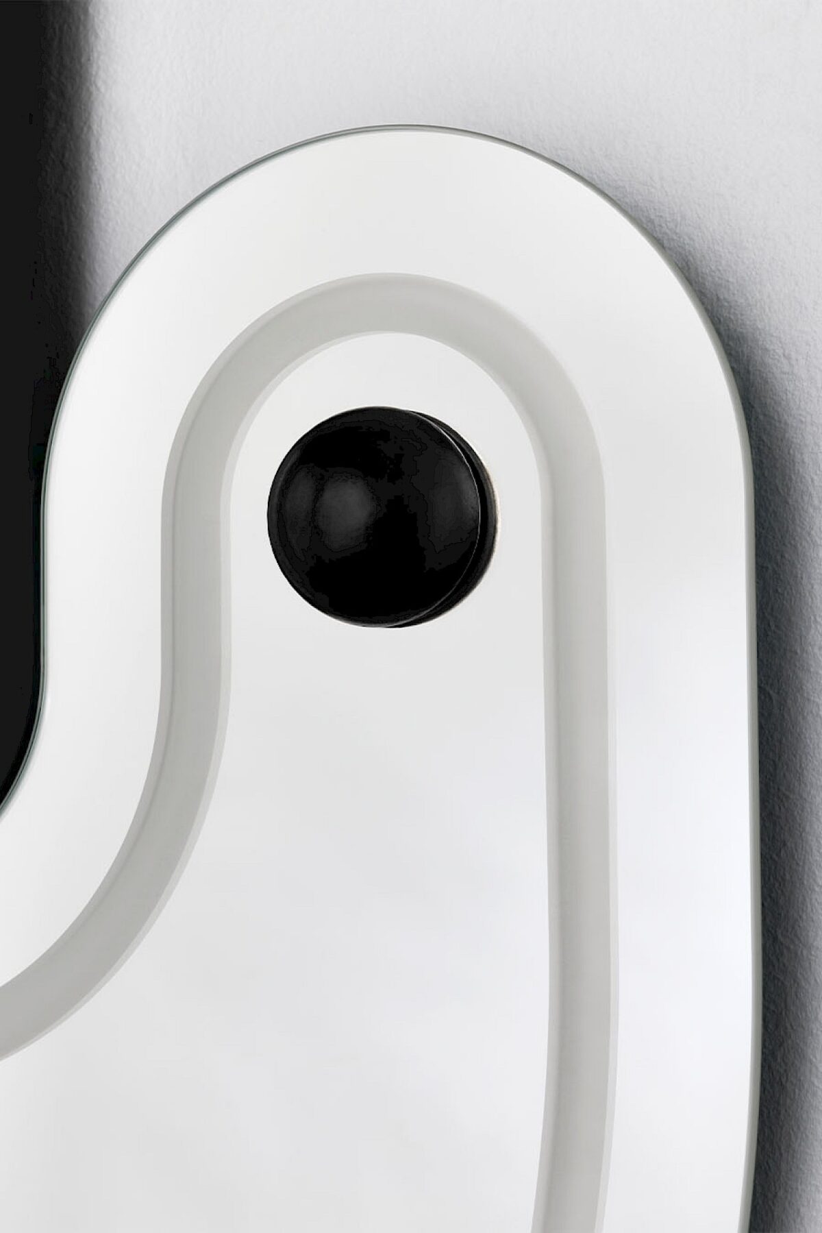 MIROIR-SATELLITE-BLACK