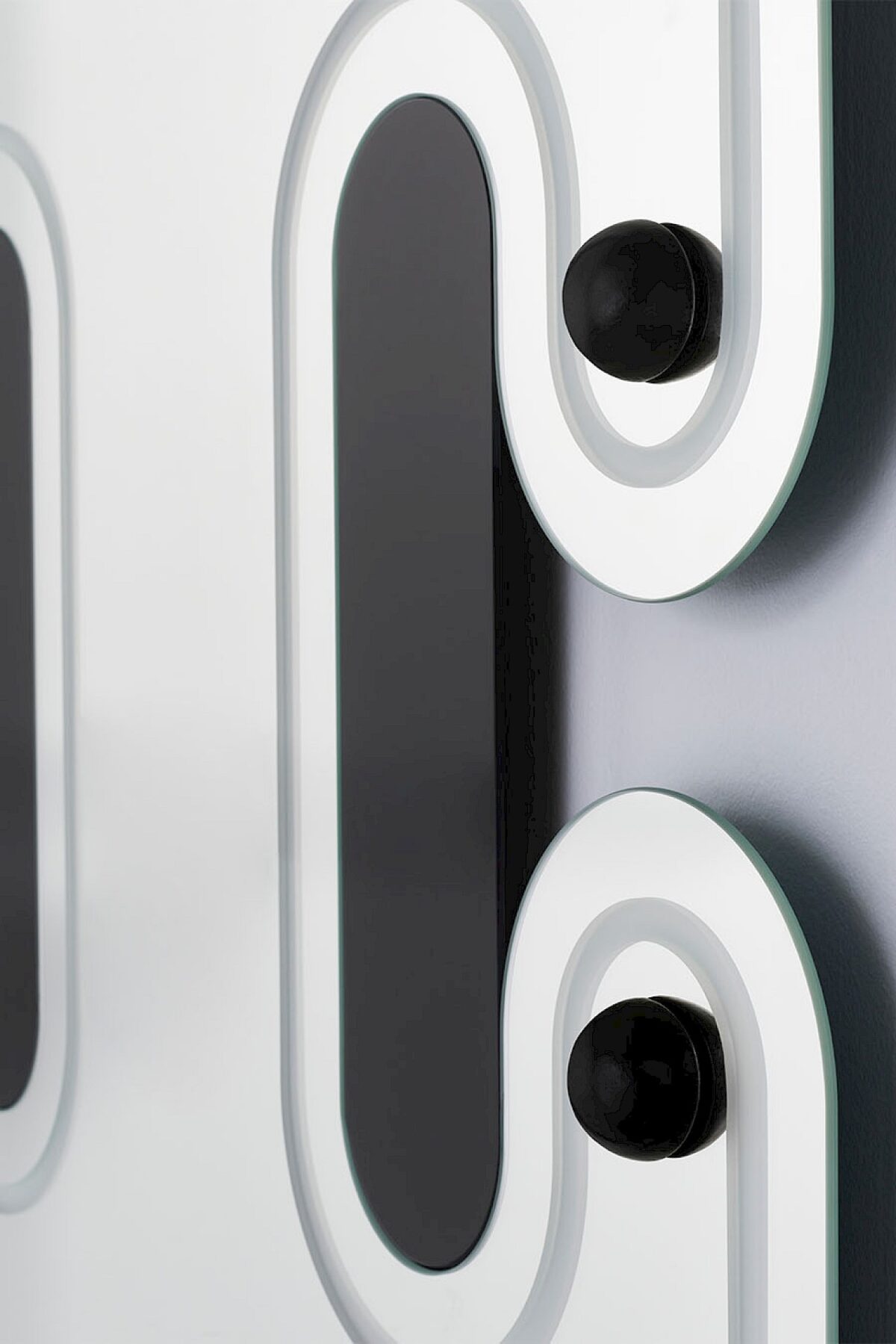 MIROIR-SATELLITE-BLACK