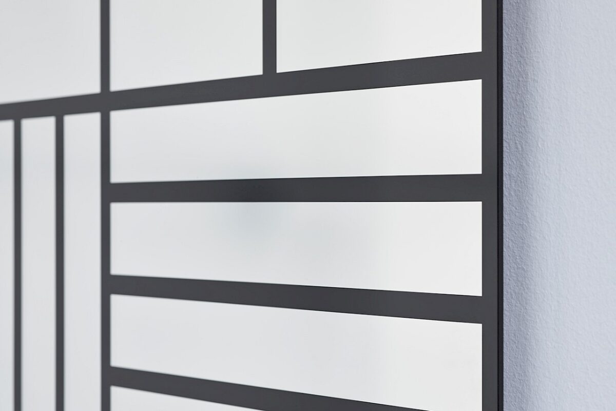 miroir-grid-black